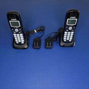 VTech CS6120-31 Cordless Phone System DECT 6.0 Dual Handset w Chargers Tested